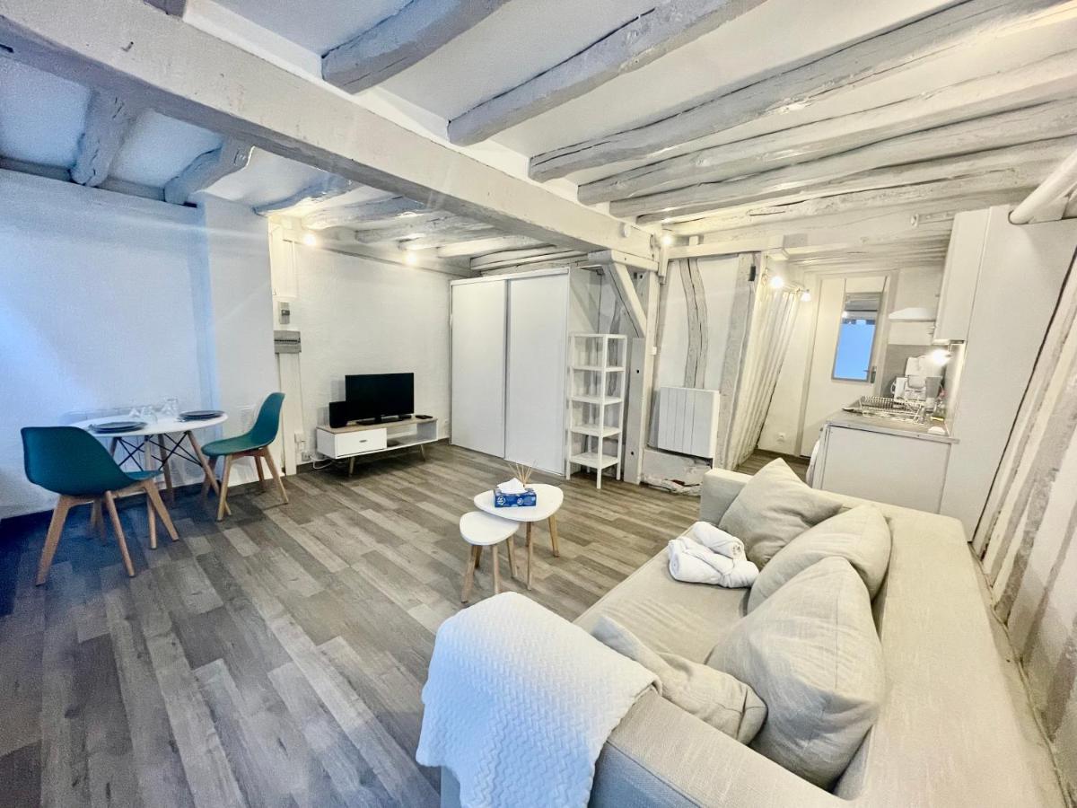 Petit Studio Pres Du Centre - 186 รูออง ภายนอก รูปภาพ